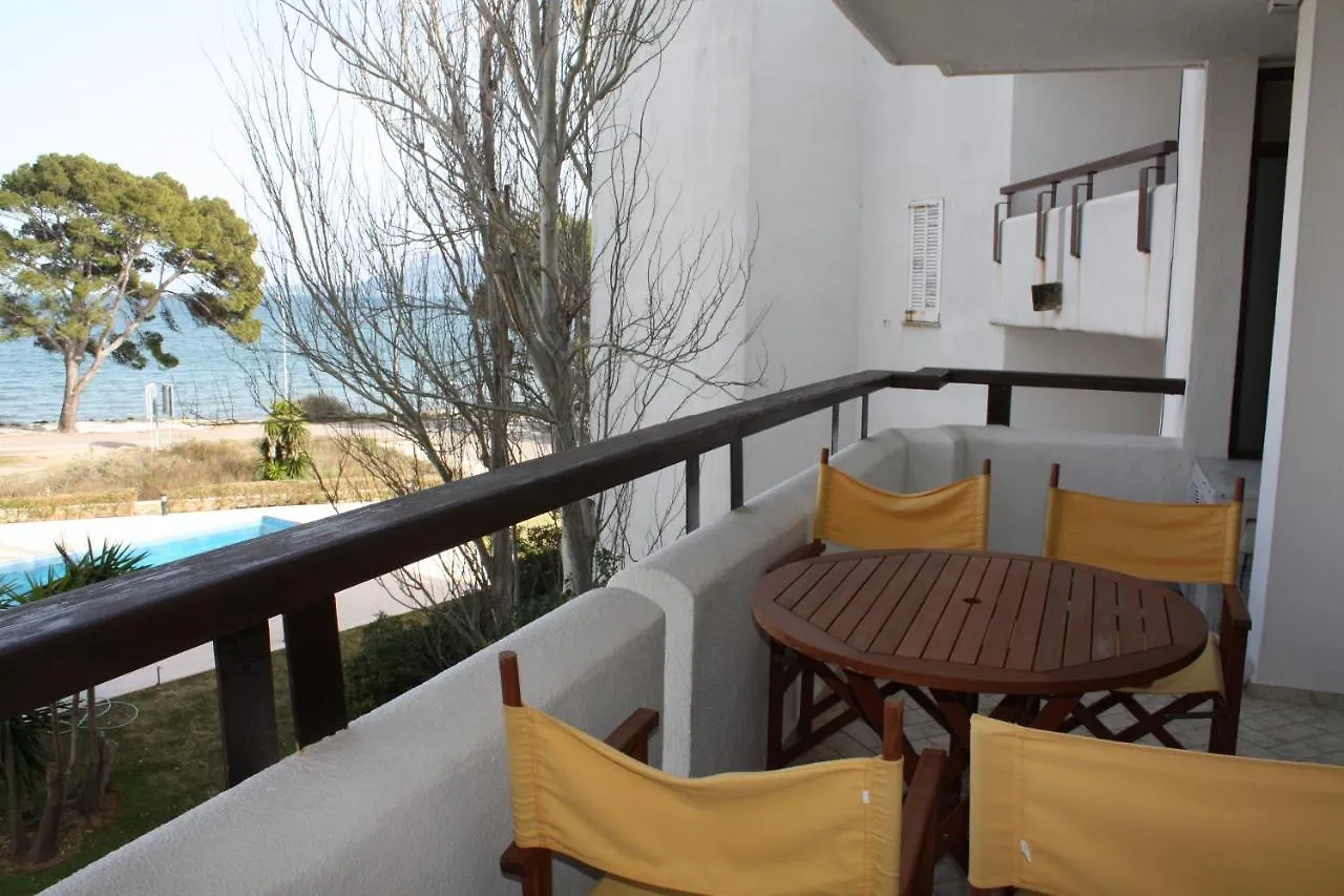 Llenaire Mar: Beachfront Apartment With Pool Pollenca Spain